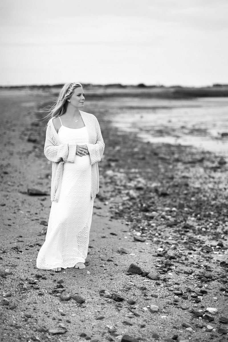 Counting Down the Days Southern CT Maternity Session by Anne Miller annemillphotographer.com